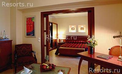 Theartemis Palace Hotel 10